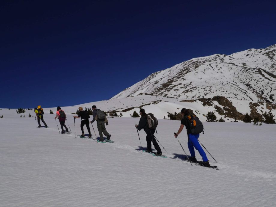 Raquettes à neige sur les altiplanos des Pyrénées